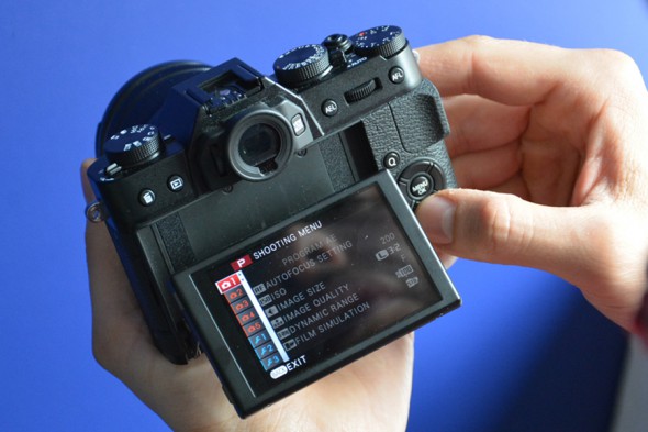 Fuji X-T10 vs X-T1: 27 Key Differences