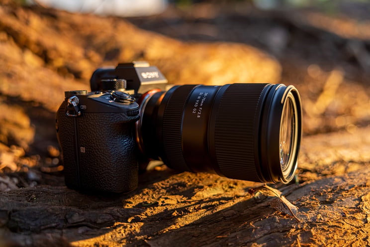 Tamron 28-75mm f2.8 Di III VXD G2 - a063_lifestyle10_20210915