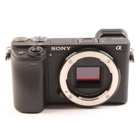 USED Sony A6400 Digital Camera Body